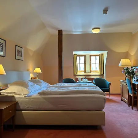 Slunce Hotel 4*